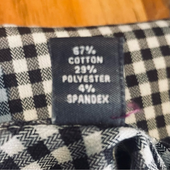 Van Heusen Flex Men's size 17.5 long sleeve button up shirt black white gingham - Picture 7 of 7